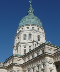 Kansas_State_Capitol_crop